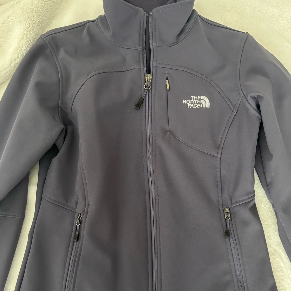 The North Face Women's purple shell Jacket
